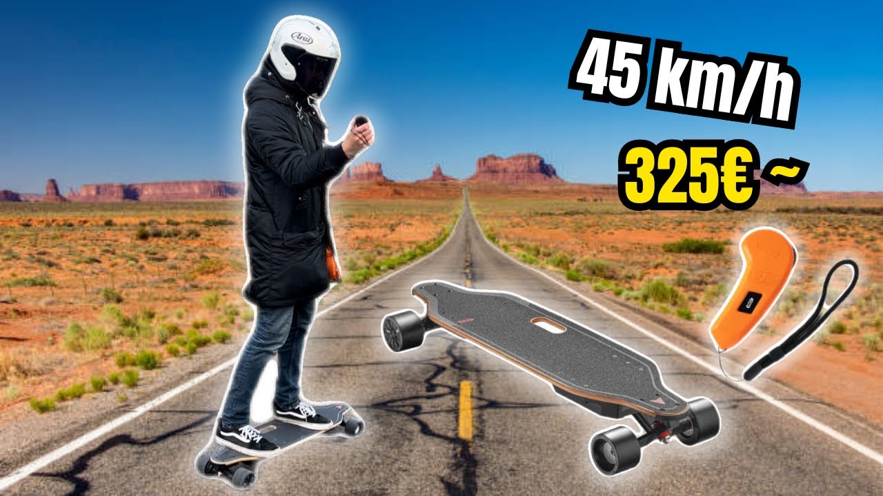 A person in a helmet rides an electric skateboard on a desert road, with text indicating "45 km/h" and "325€."