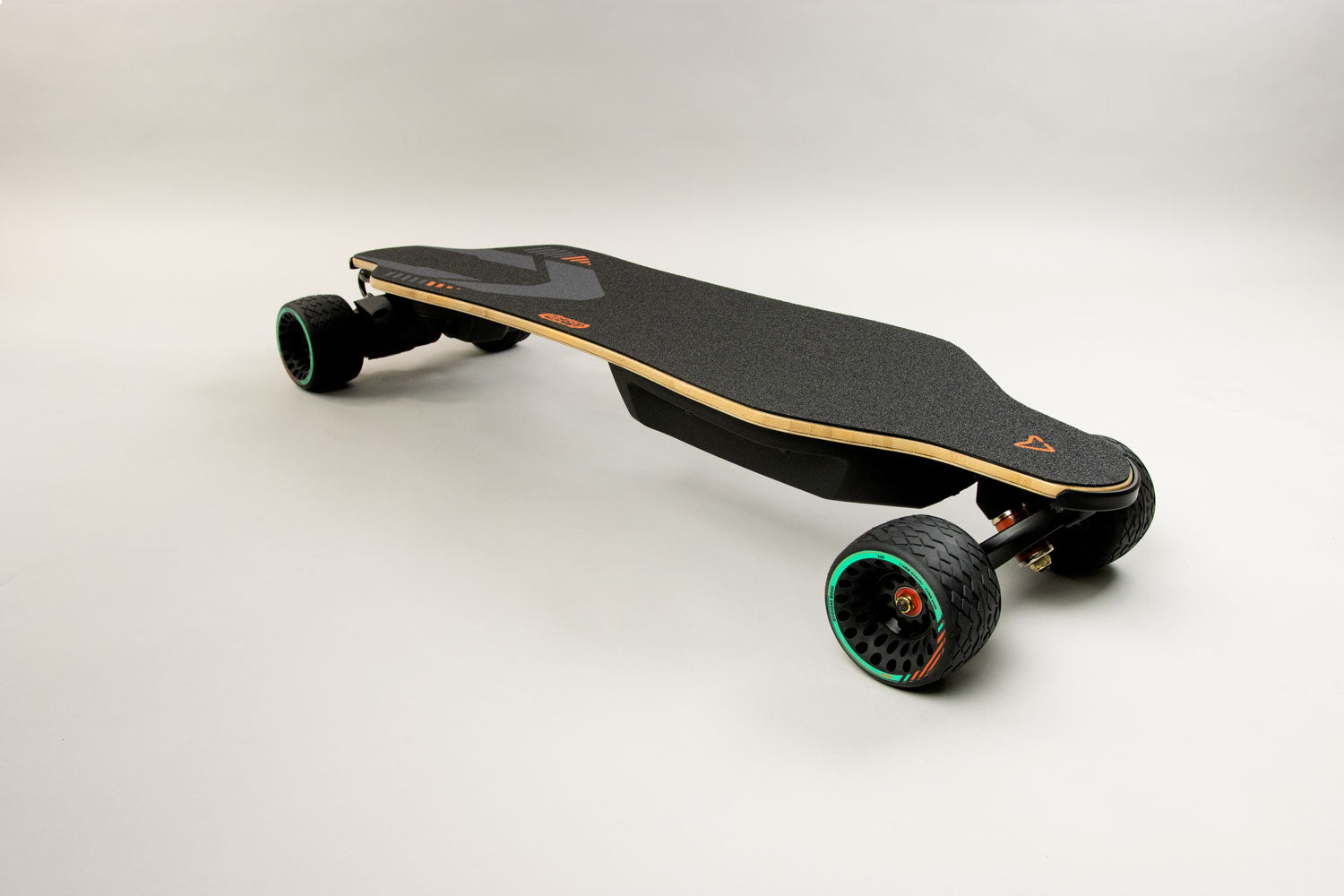 Meepo Voyager electric skateboard with sleek black deck and green-accented wheels.